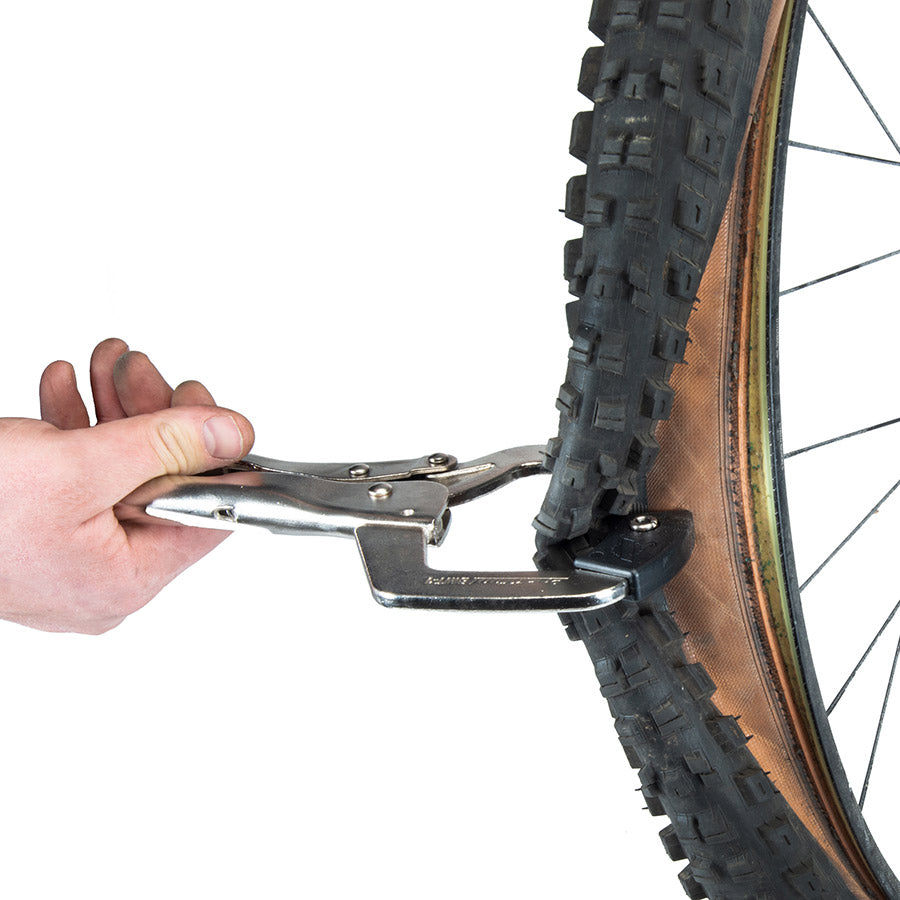 902891-01::11::902891-01::Park Tool, BMT-1, Tire Bead Breaker, Outil servant à décoller les tringles de pneus des jantes