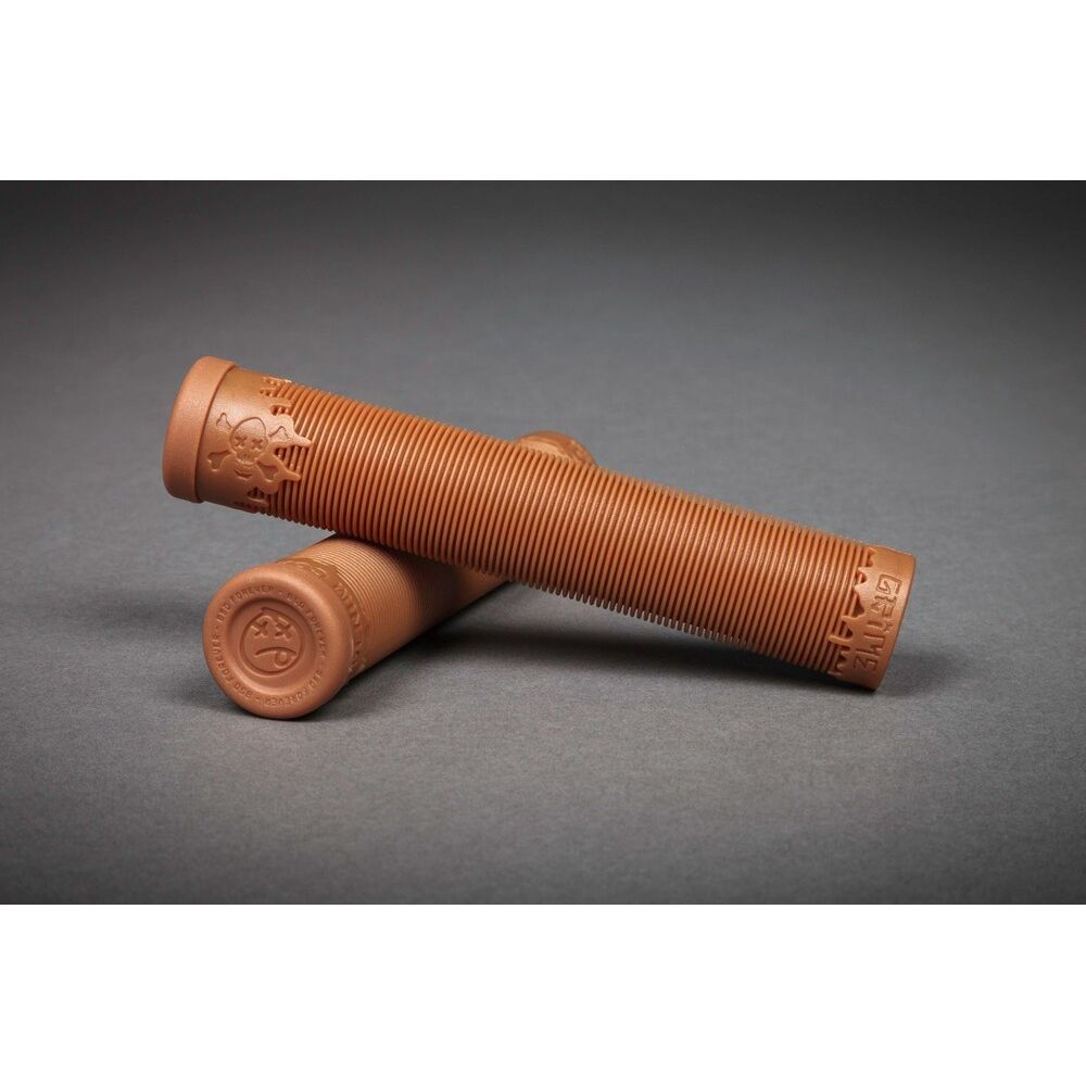 BD-BSD-GRIP072::0::BD-BSD-GRIP072::BSD DENIM COX GRIME GRIPS DARK GUM