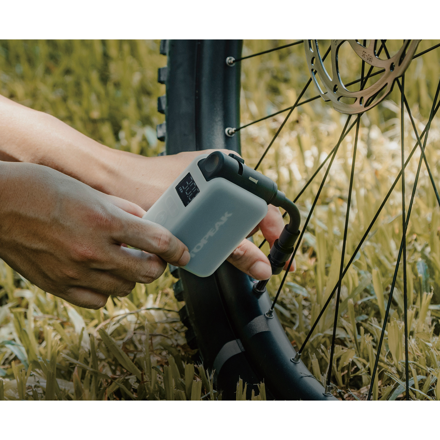Topeak E-Booster Digital Pump