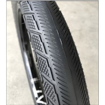 EC-100000368::0::EC-100000368::#ECLAT VAPOUR TIRE 2.25 BLK