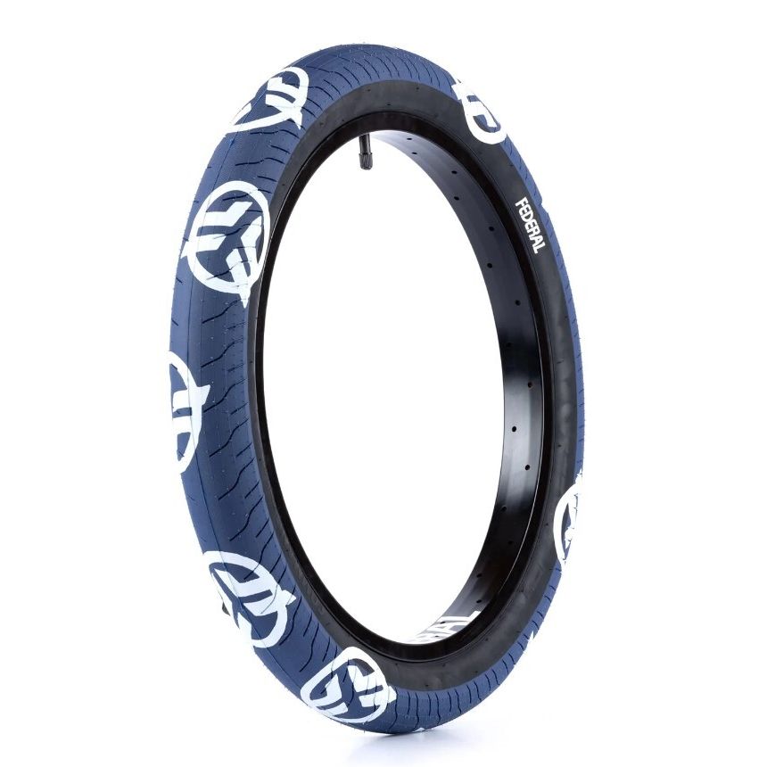 FE-TYFE004-BL4-2400::0::FE-TYFE004-BL4-2400::FEDERAL COMMAND LP TIRE BLUE/BLK/WHT 2.4