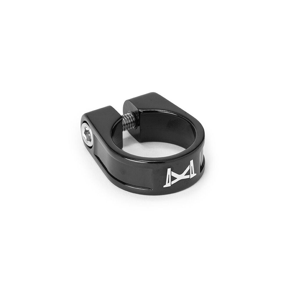 ME-CLARI1000BLA286::0::ME-CLARI1000BLA286::RIXIN CATCH SEAT CLAMP BLACK 28.6MM
