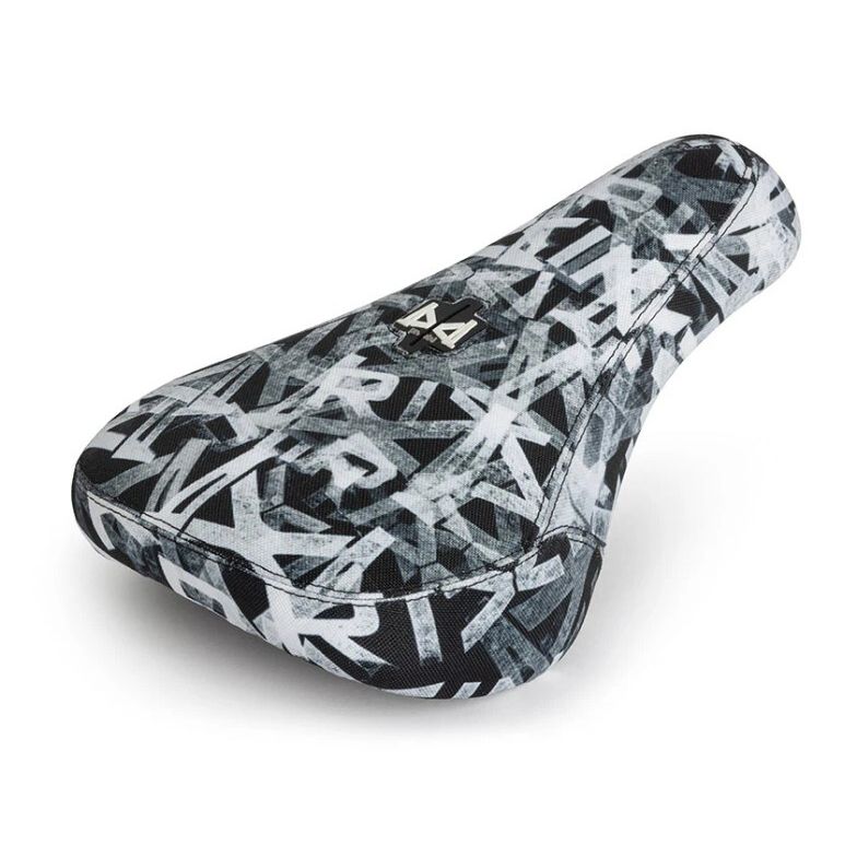 ME-SEARI1000BLA::0::ME-SEARI1000BLA::RIXIN NOISE SELLE PIVOTAL NOIR