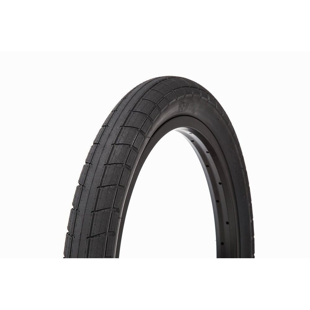 BD-TIRE004::0::BD-TIRE004::BSD DONNASQUEAK TIRE 2.4" BLK