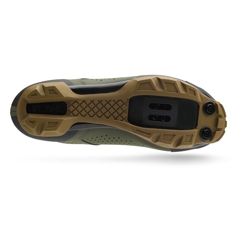 GS-7098542::1::GS-7098542::#PRIVATEER LACE OLV/GUM M 46