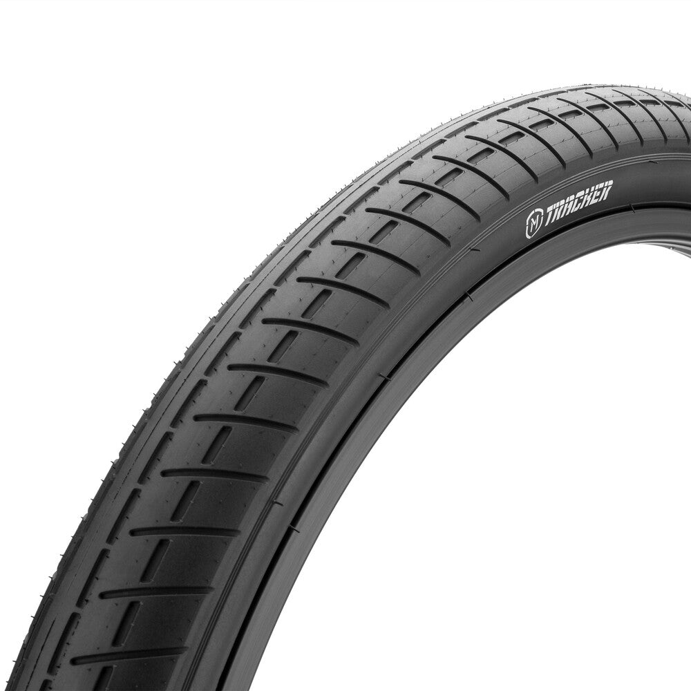 MI-MN6710-26BLK::0::MI-MN6710-26BLK::TRACKER TIRE 26X2.3IN BLACK